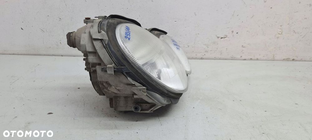 mercedes c klasa w203 00 – lampa prawa reflektor eu - 4