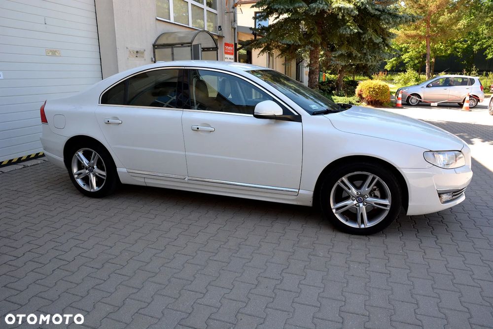 Volvo S80 - 1