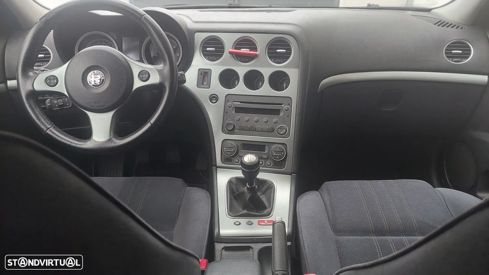 Alfa Romeo 159 Sportwagon 1.9 JTDm 16V Elegante - 2