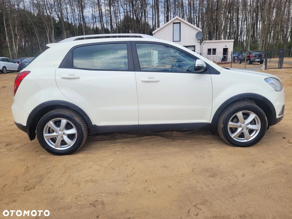 SsangYong/KGM Korando 2.0 E-XDi DPF 4WD Quartz - 8