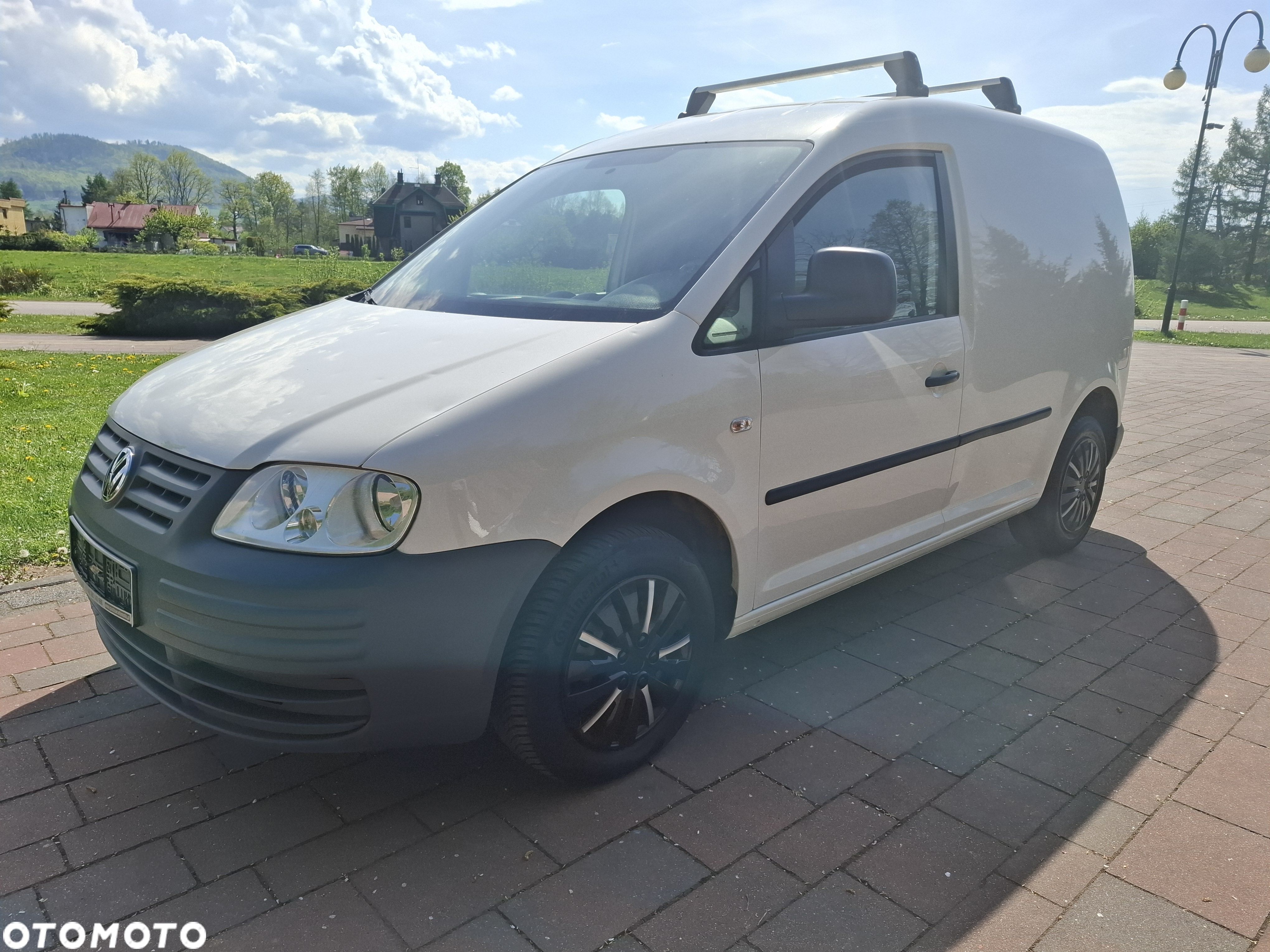 Volkswagen Caddy - 1
