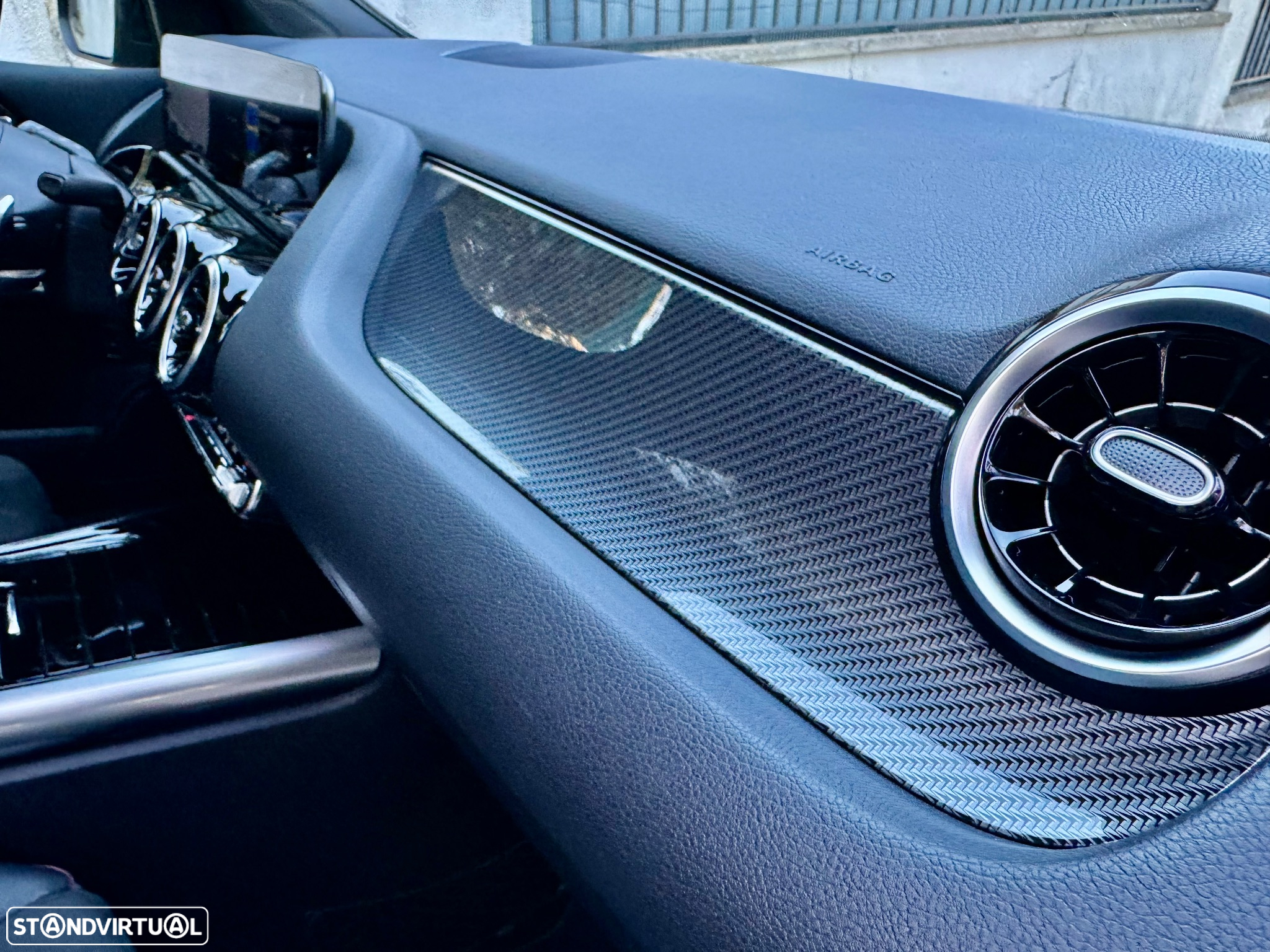 Mercedes-Benz B 180 d 7G-DCT AMG Line - 21