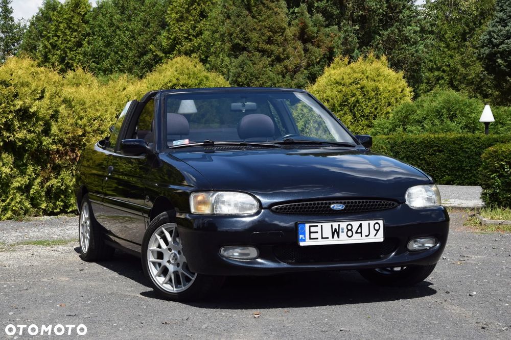 Ford Escort - 11