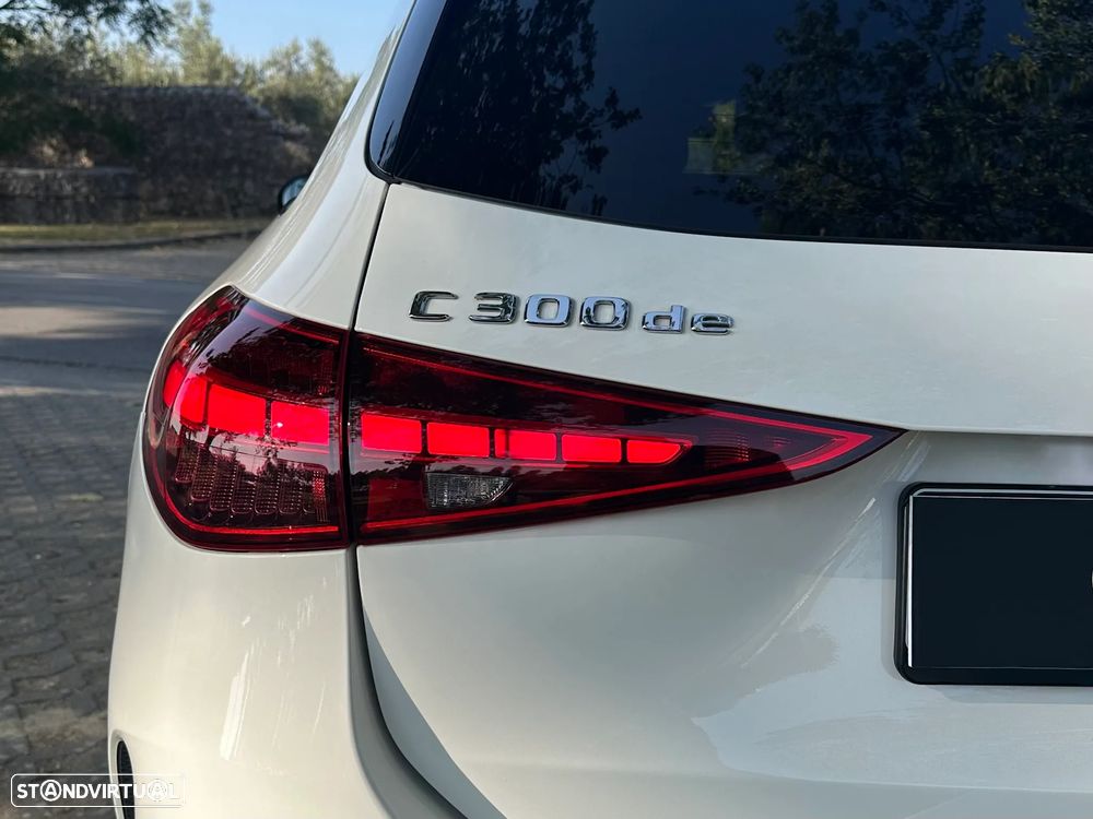 Mercedes-Benz C 300 de T 9G-TRONIC AMG Line - 12