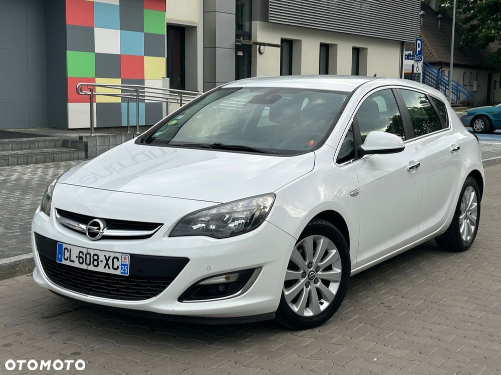 Opel Astra 1.7 CDTI Cosmo - 2