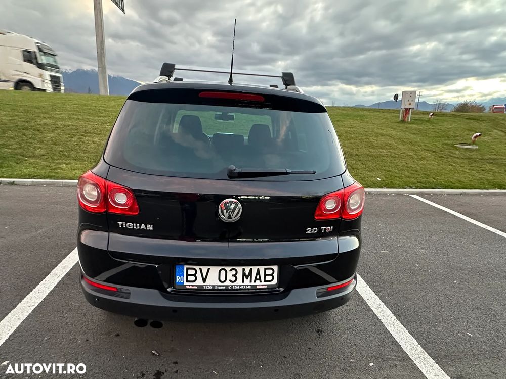 Volkswagen Tiguan - 13
