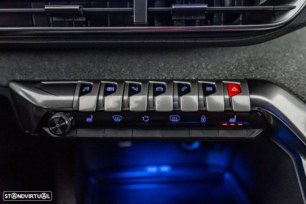 Peugeot 5008 1.5 BlueHDi GT Line EAT8 - 29