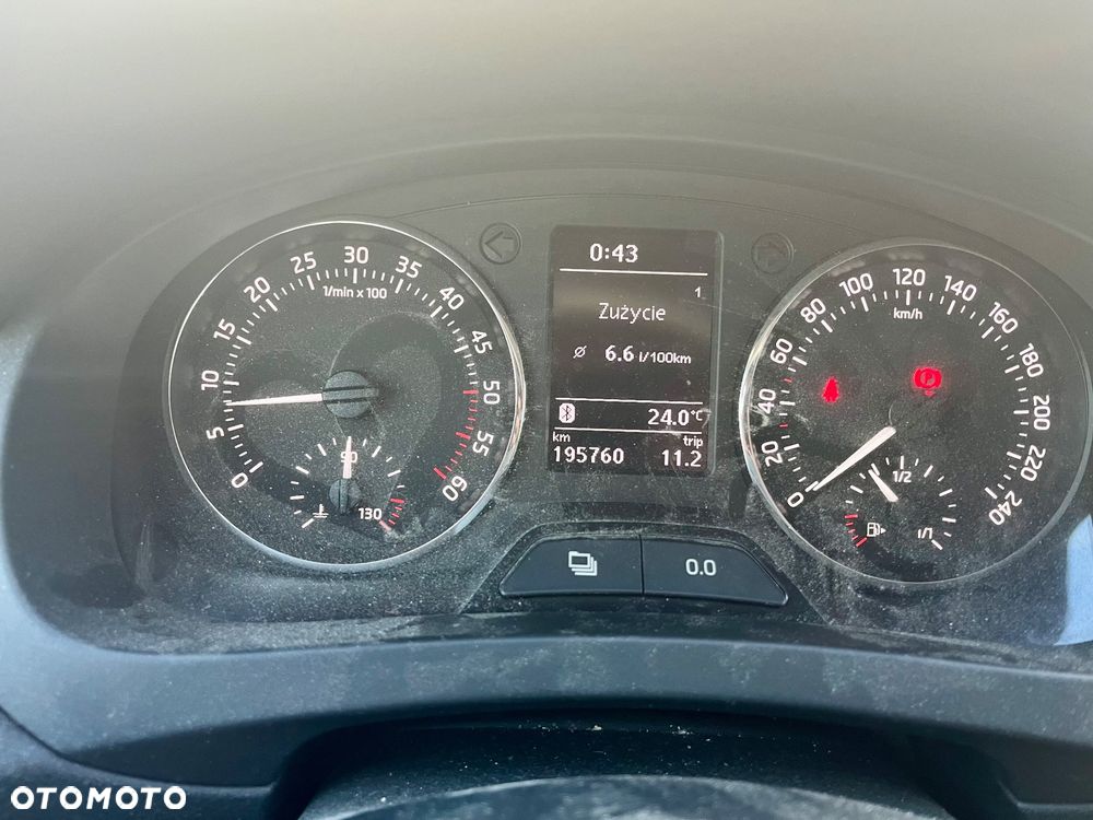 Skoda RAPID - 17