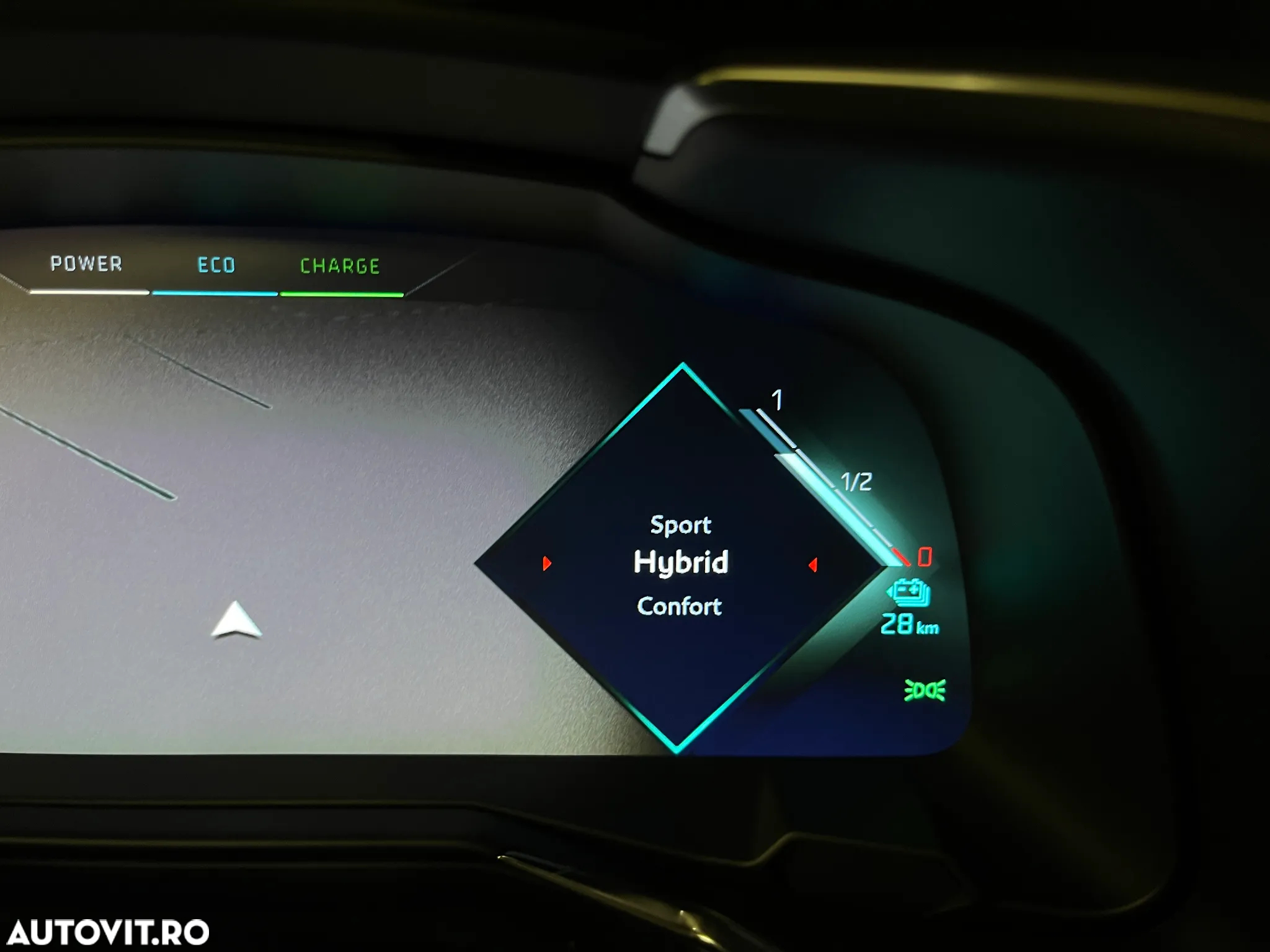DS Automobiles DS 7 Crossback DS7 1.6 PHeV FWD 225 EAT8 PERFORMANCE LINE + - 37
