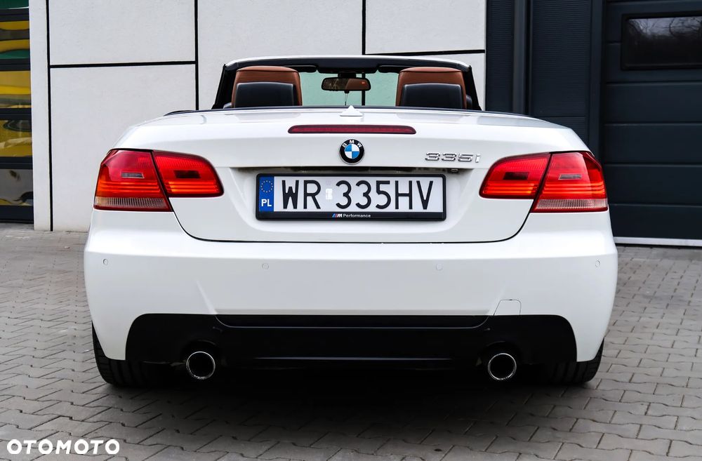 BMW Seria 3 335i - 16