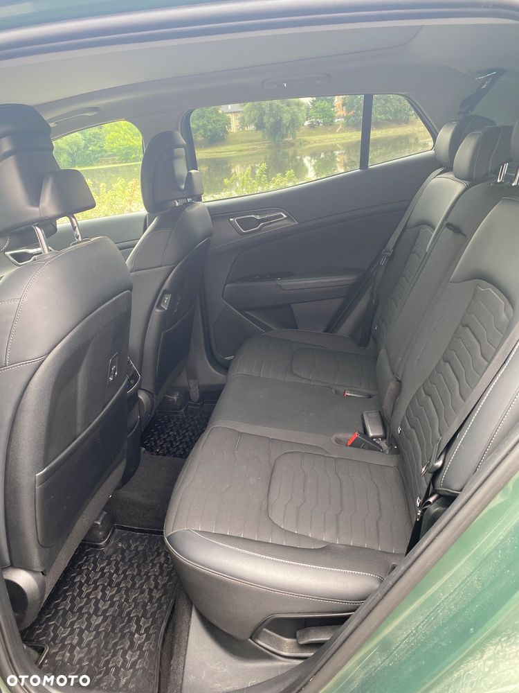 Kia Sportage 1.6 T-GDI MHEV Business Line 4WD DCT - 7