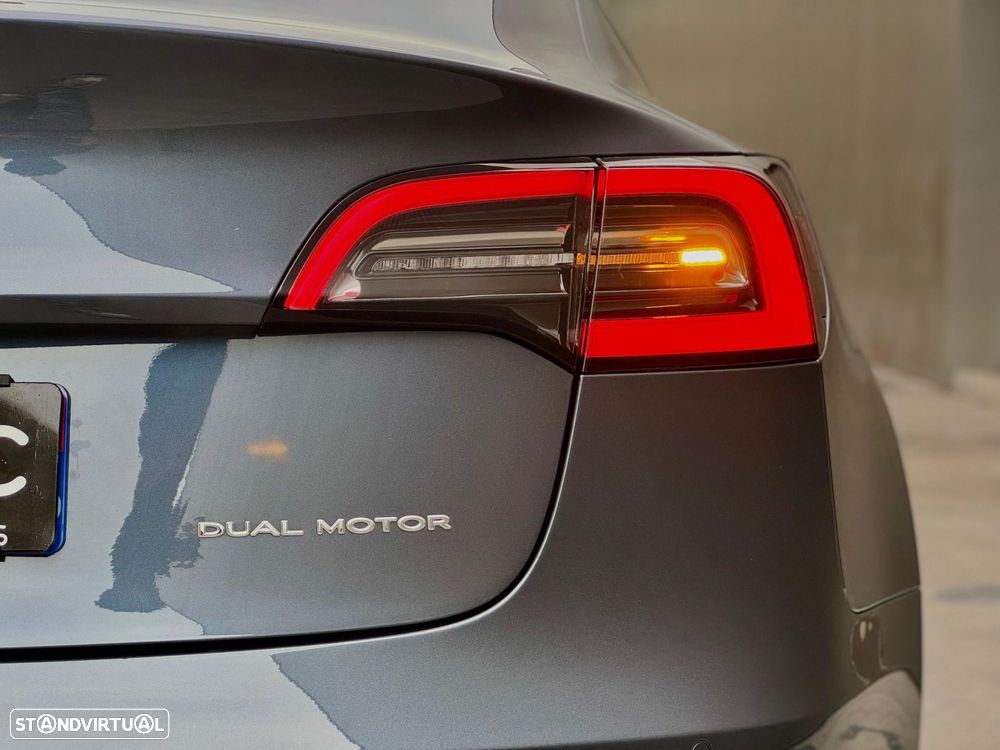 Tesla Model 3 Long Range AWD Dual Motor - 38