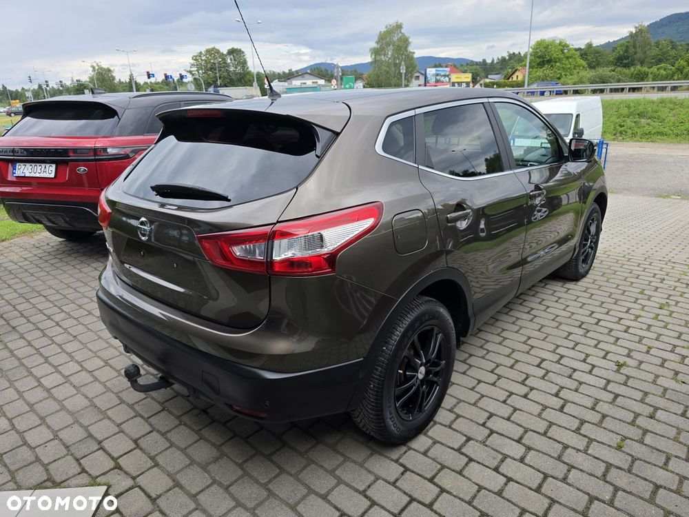 Nissan Qashqai - 9