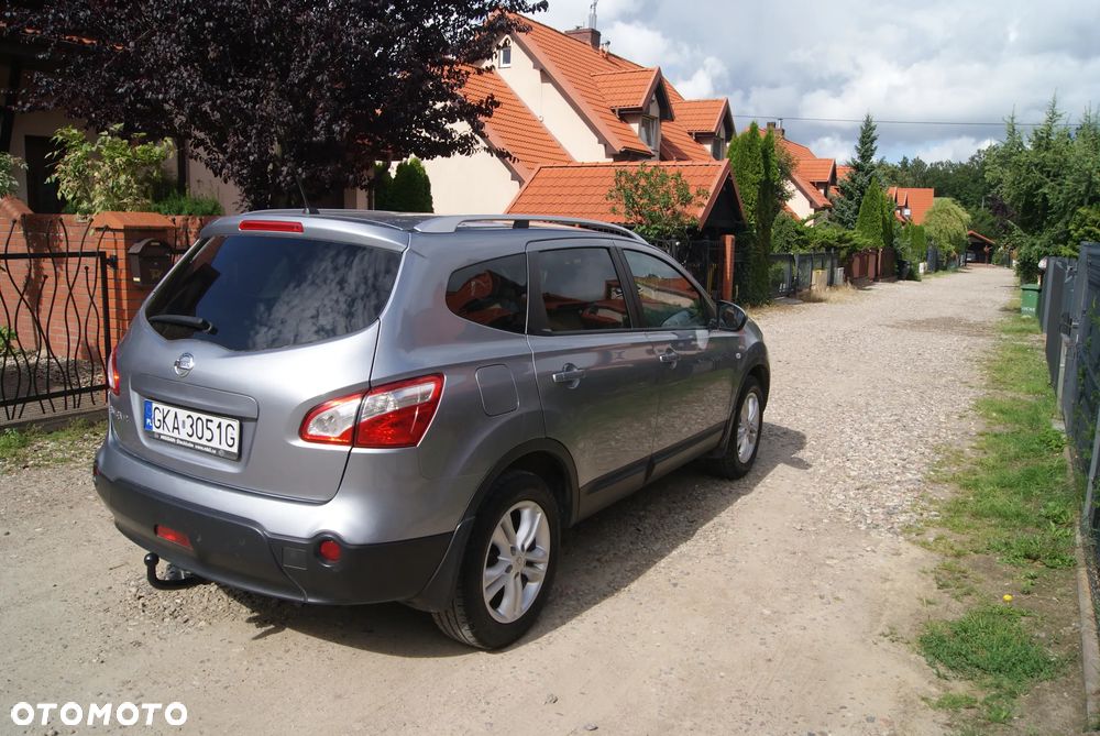 Nissan Qashqai+2 2.0 360 - 3