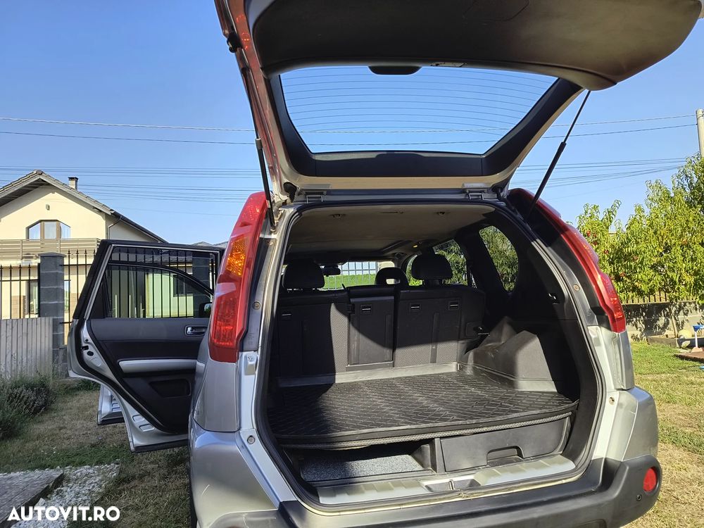 Nissan X-Trail 2.0 dCi DPF All Mode 4X4-i Elegance Aut - 10