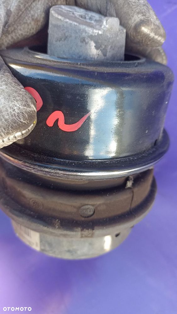 VW PHAETON 3.2 V6 PODUSZKA SILNIKA 3D0199381Q - 5