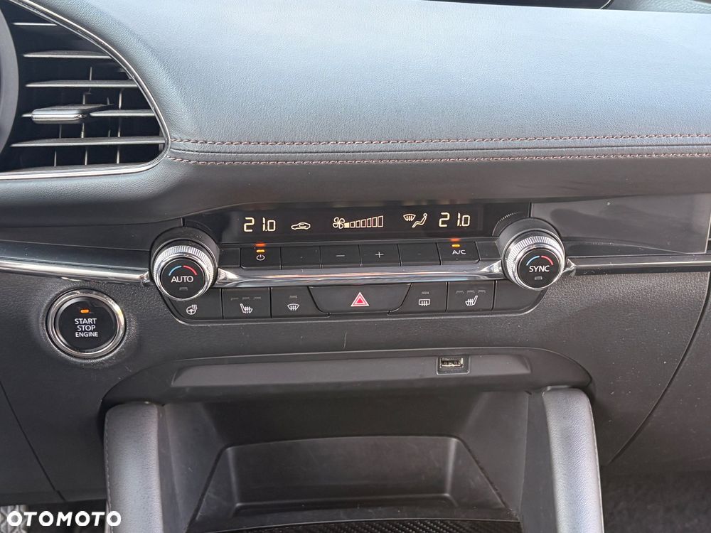 Mazda 3 SKYACTIV-X 2.0 M-Hybrid Edition 100 - 15