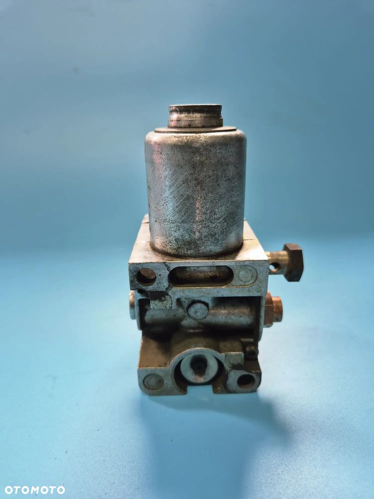 Zawor regulacji cisnienia Mercedes ACTROS MP4 A0001530459 - 6