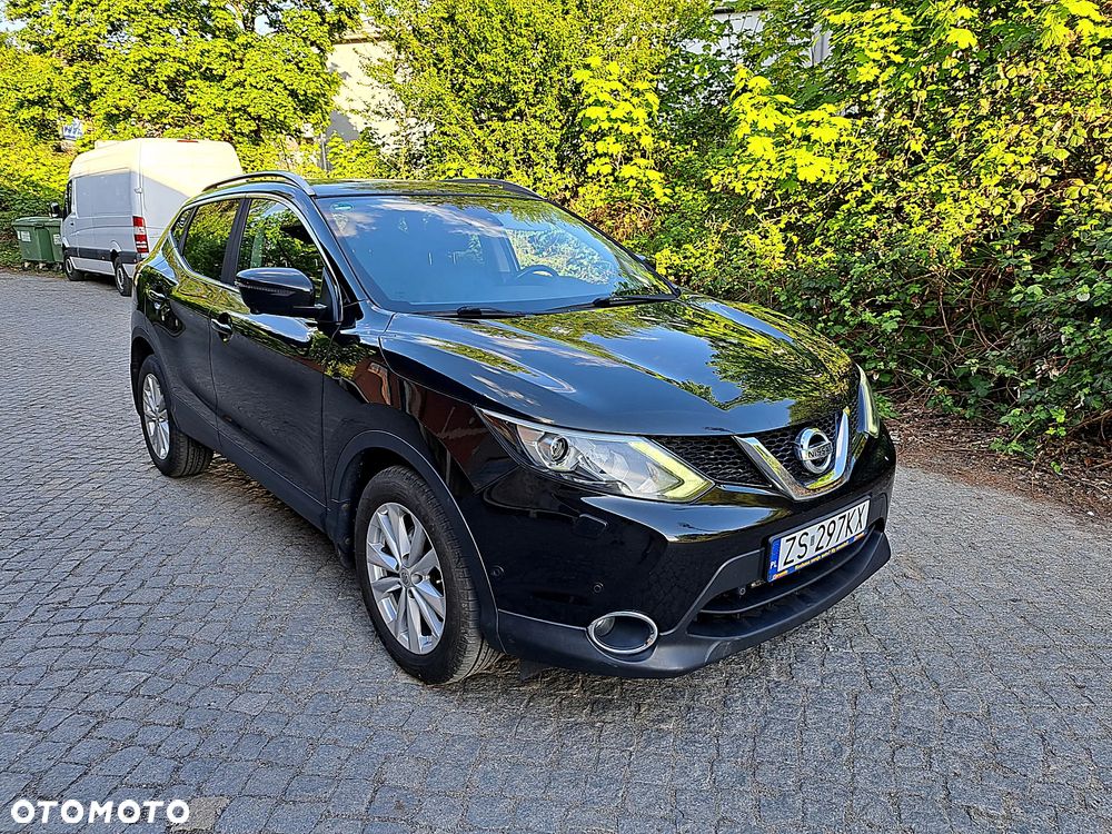 Nissan Qashqai 1.6 DCi Xtronic TEKNA - 4