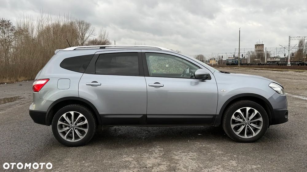 Nissan Qashqai+2 2.0 dCi 4x4 Tekna - 37