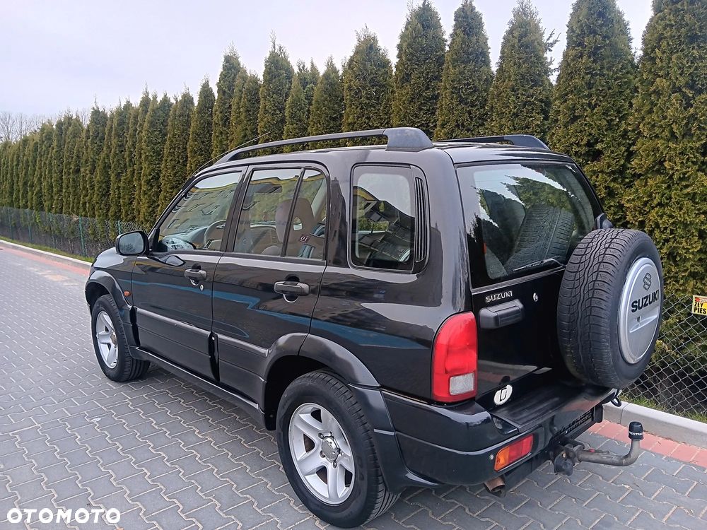 Suzuki Grand Vitara 2.5 V6 Comfort - 1