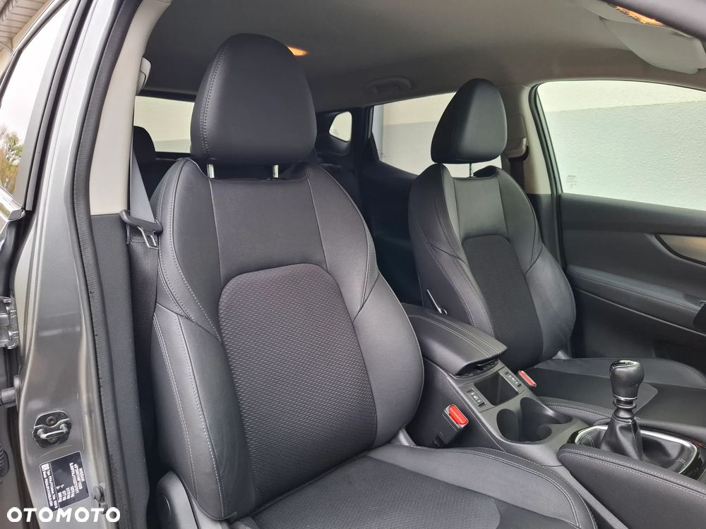 Nissan Qashqai 1.3 DIG-T Tekna - 35