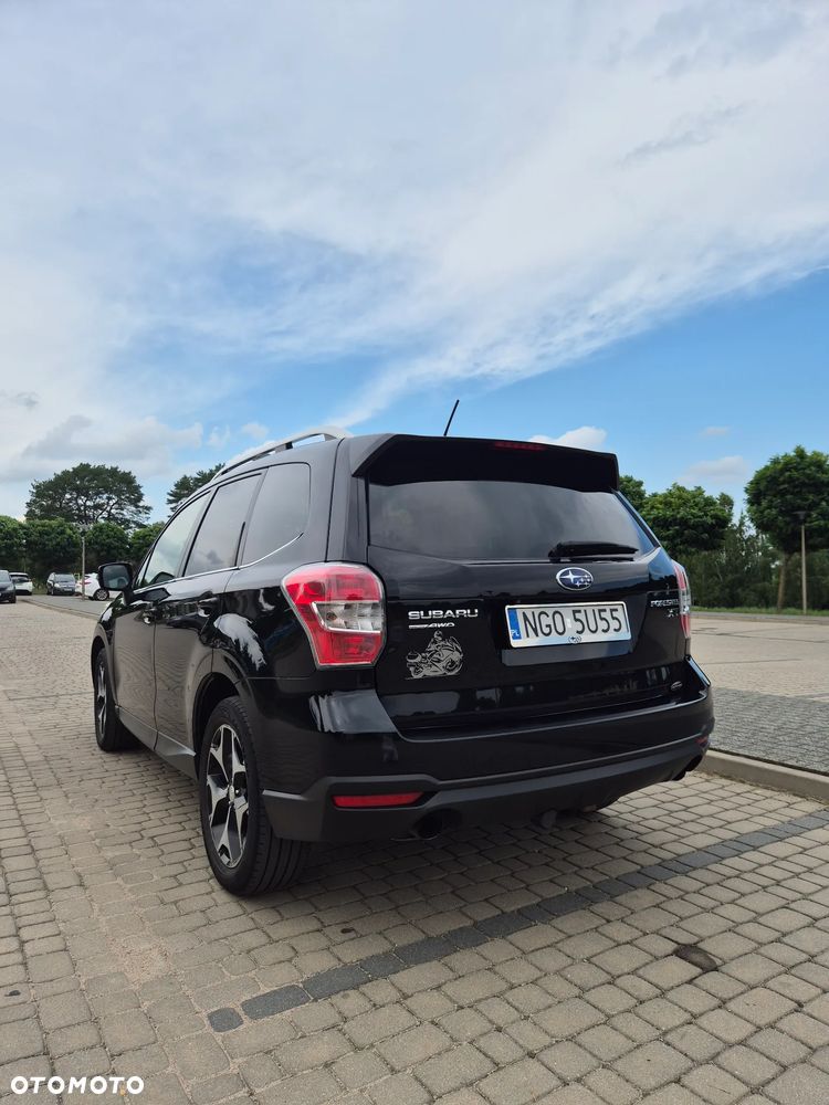 Subaru Forester 2.0XT Platinum Lineartronic - 10