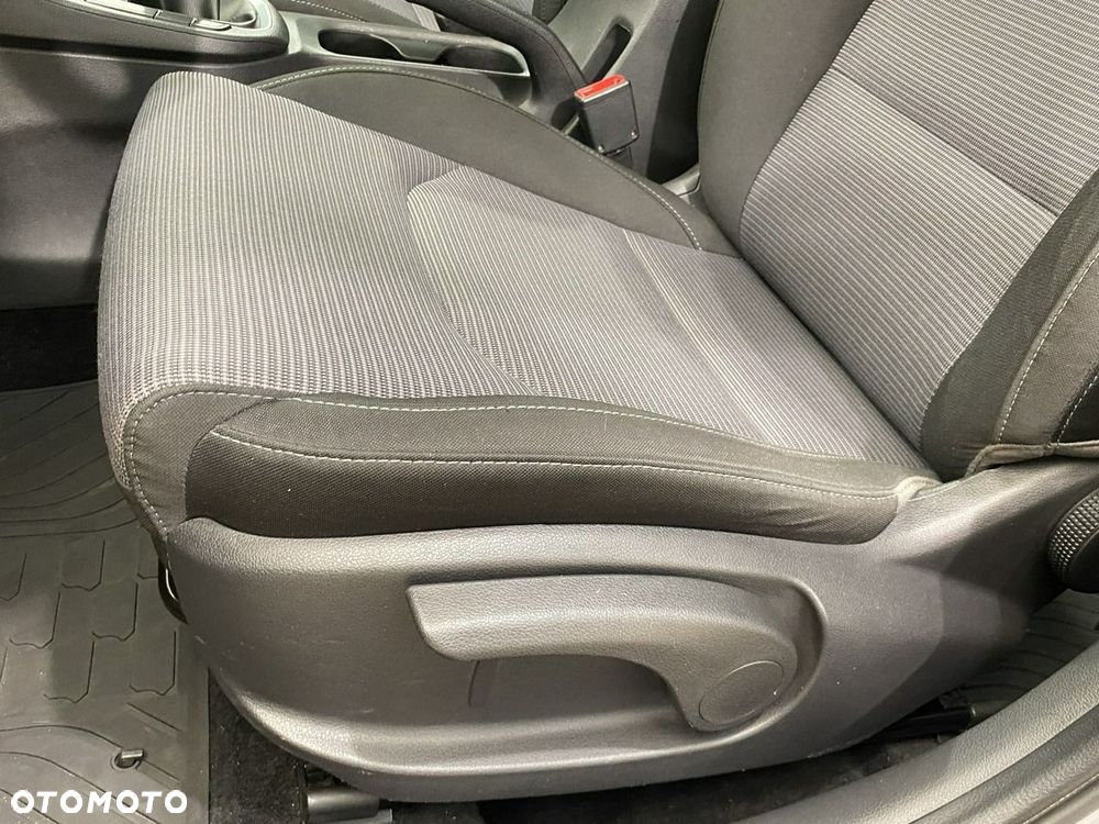 Hyundai i30 - 18