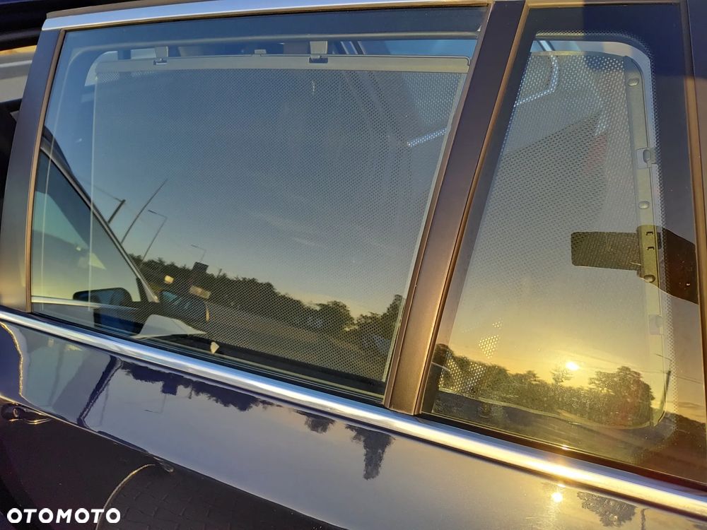 BMW Seria 5 530d Touring - 15
