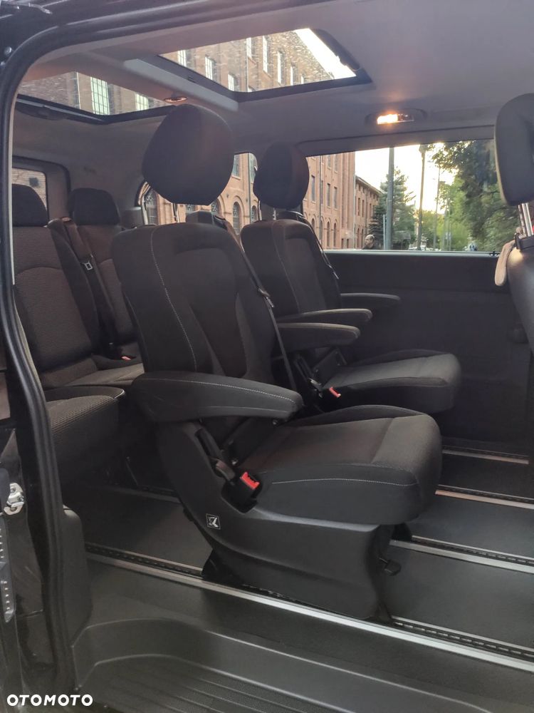 Mercedes-Benz Viano - 24