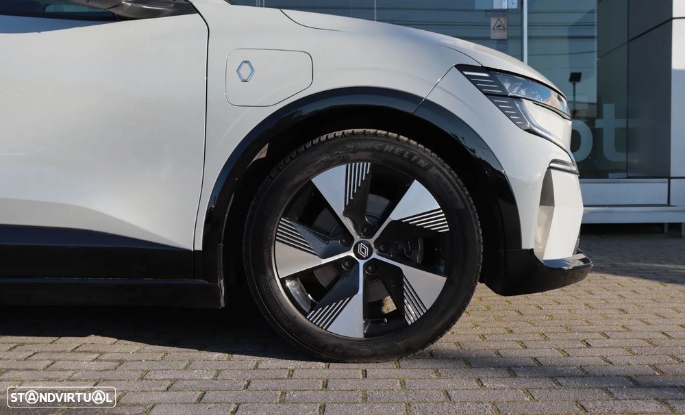 Renault Mégane E-Tech EV60 220hp optimum charge Equilibre — fotografia 6