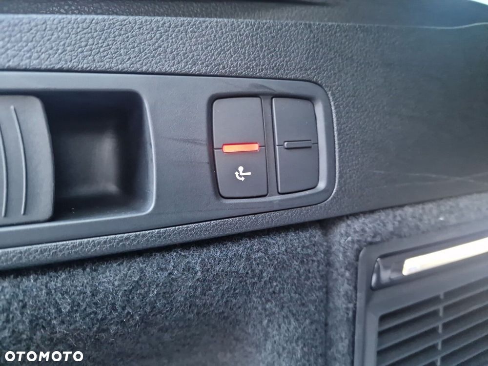 Audi Q5 35 TDI mHEV S tronic - 24