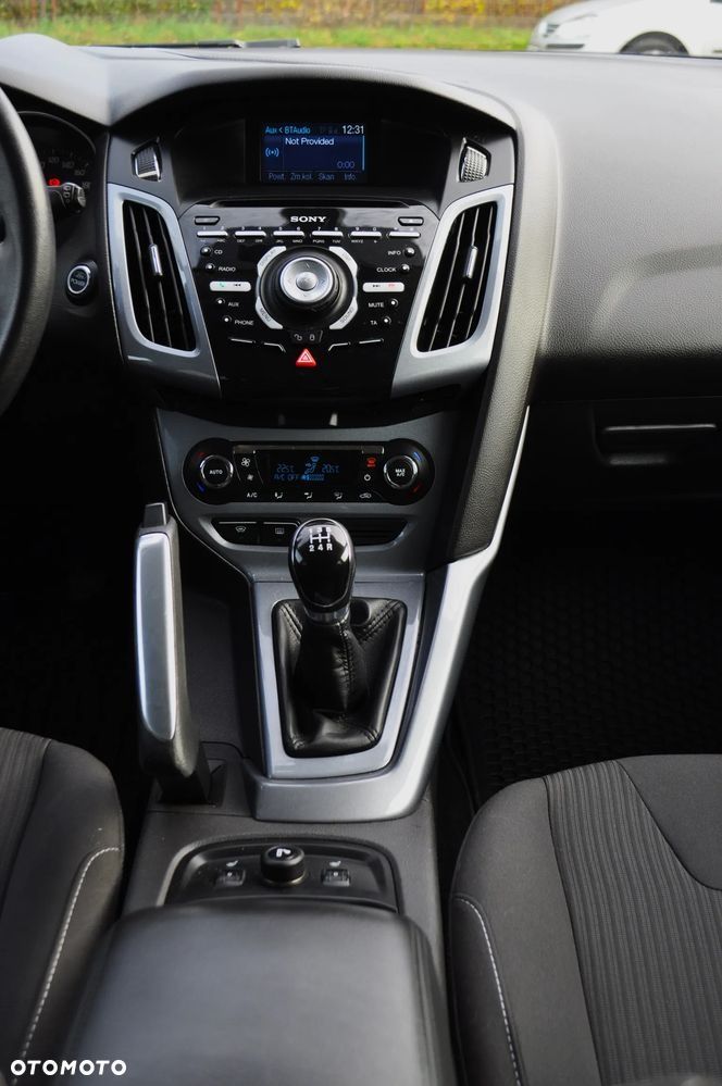 Ford Focus 1.6 TI-VCT Trend - 17