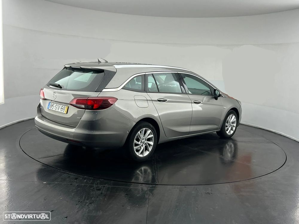 Opel Astra Sports Tourer - 3