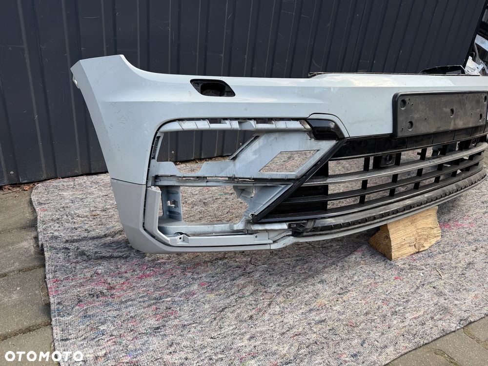 ZDERZAK VW TIGUAN R-LINE ORYGINAŁ CAŁY PRZED LIFT - 3