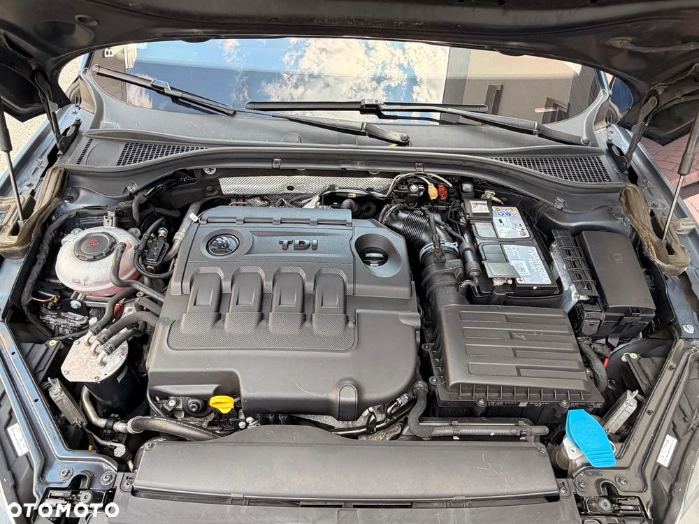 Skoda Superb 2.0 TDI L&K - 14
