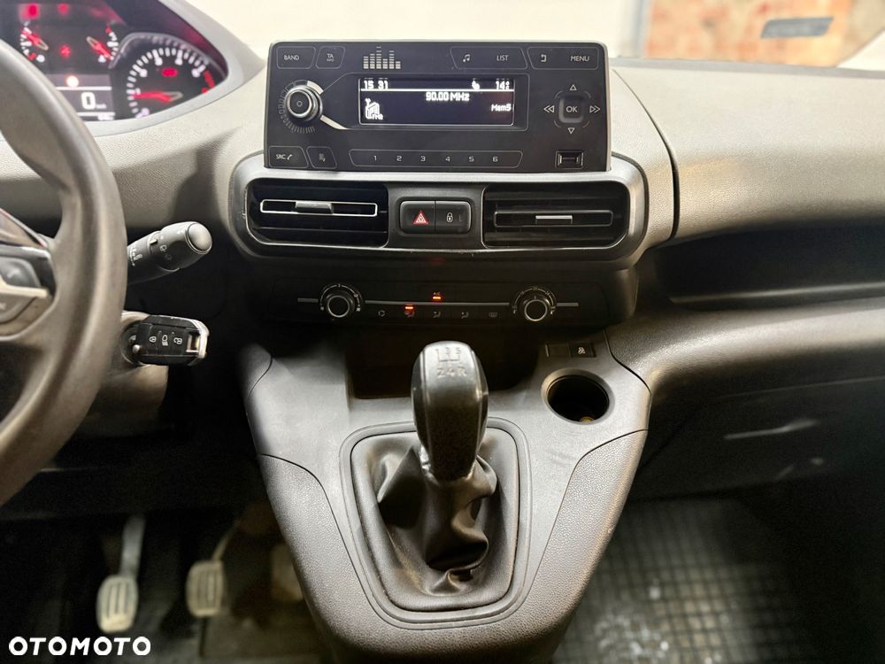 Peugeot Rifter 1.5 BlueHDI Active - 17
