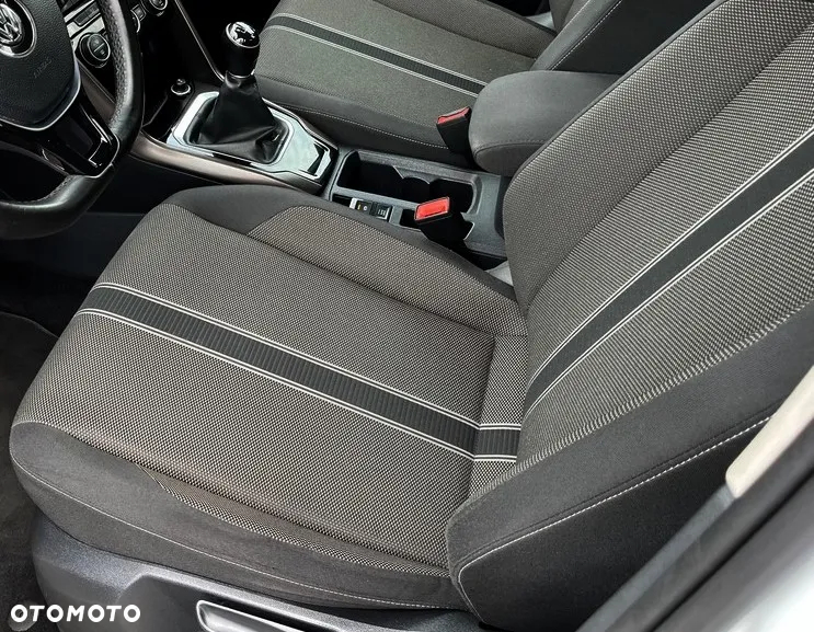 Volkswagen T-Roc 1.6 TDI SCR DPF - 23