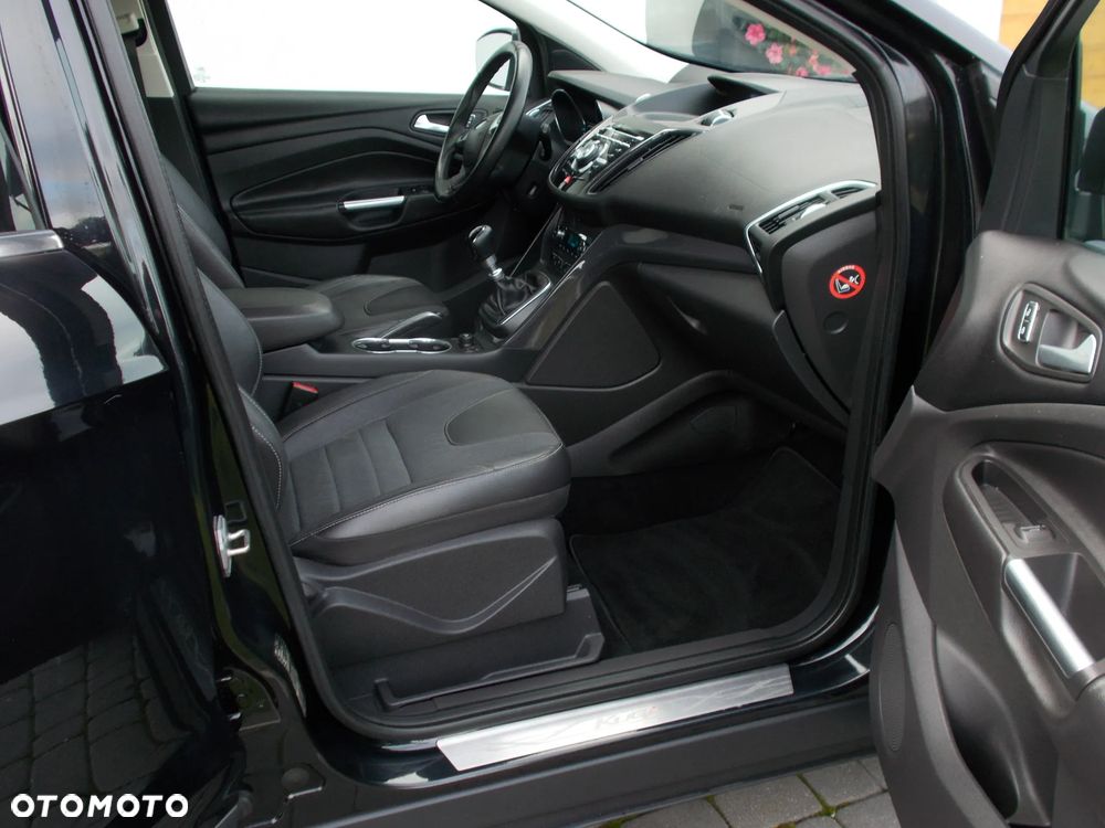 Ford Kuga 2.0 TDCi Titanium - 6