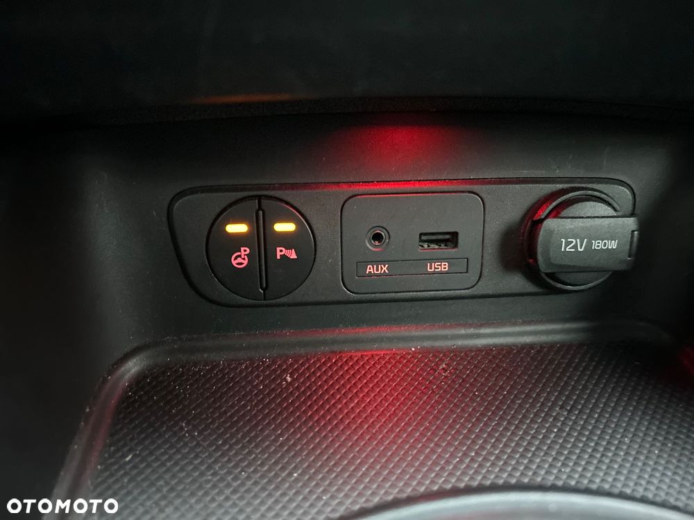 Kia Sportage 1.6 GDI Business Line M 2WD - 26