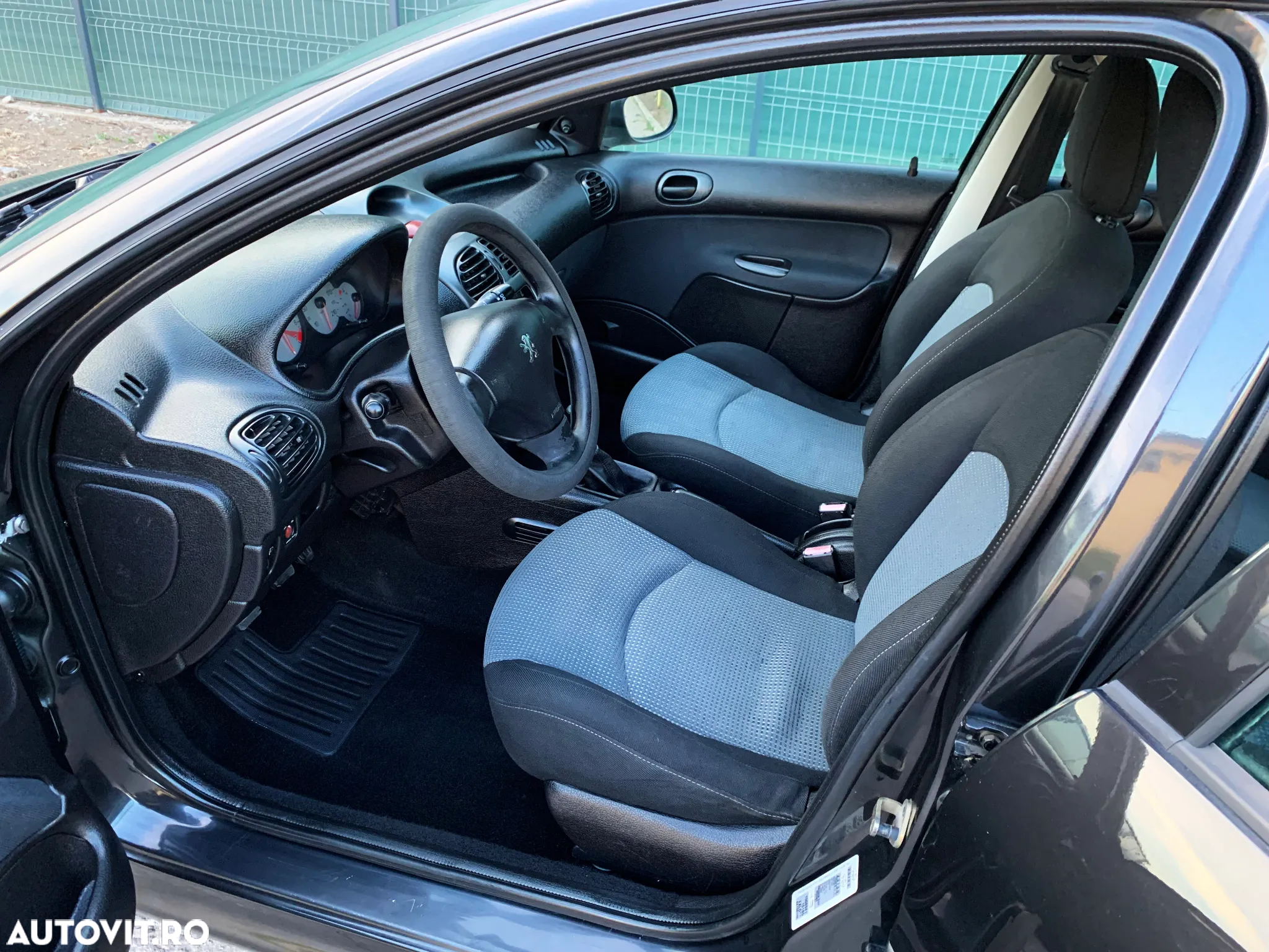 Peugeot 206 - 5