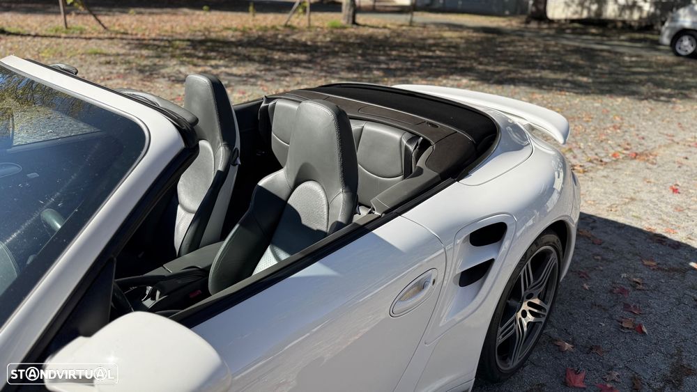 Porsche 911 (997) - 15