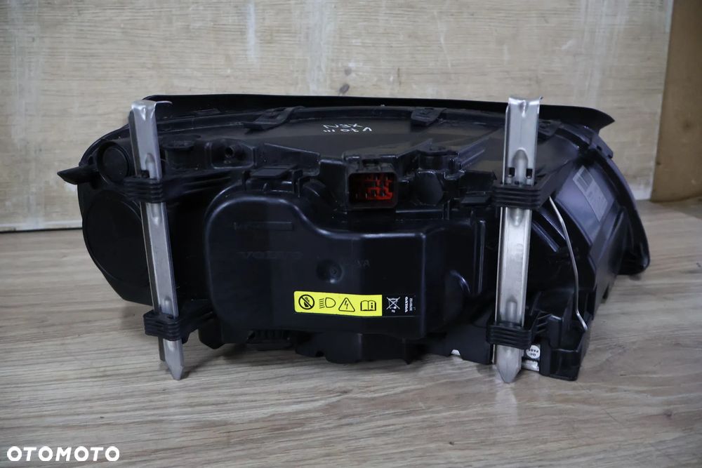 VOLVO S80 II V70 III 3 XC70 07-14 LAMPA PRZÓD XENON LEWA ORYGINAŁ EUROPA 31214347 KOMPLETNA - 12