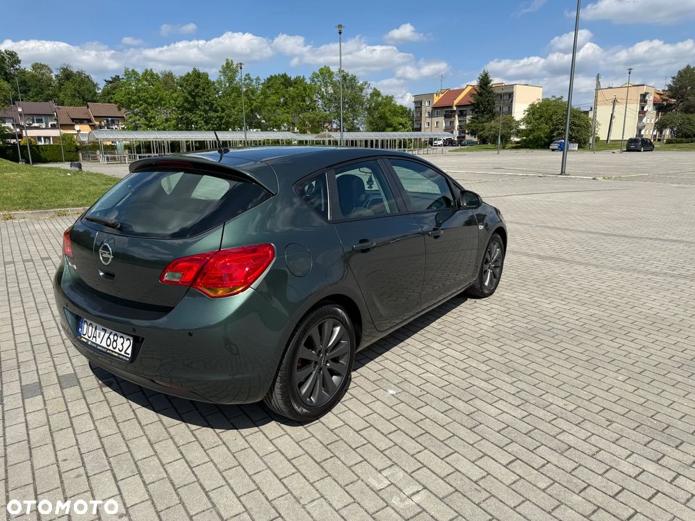 Opel Astra 1.6 Color Edition - 7