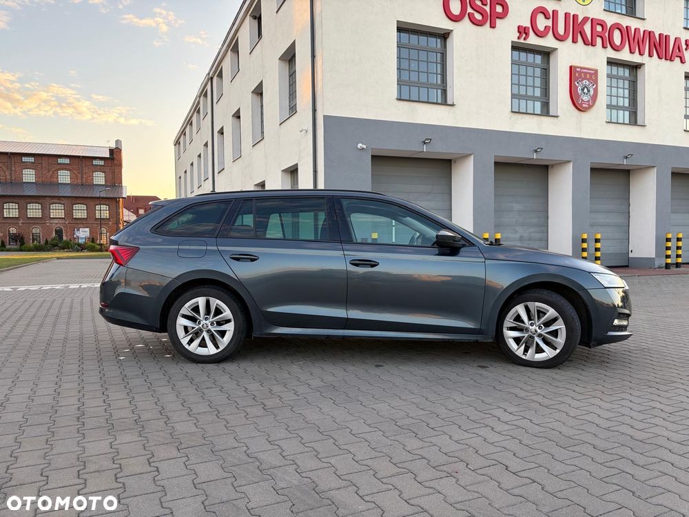 Skoda Octavia 2.0 TDI Ambition DSG - 10