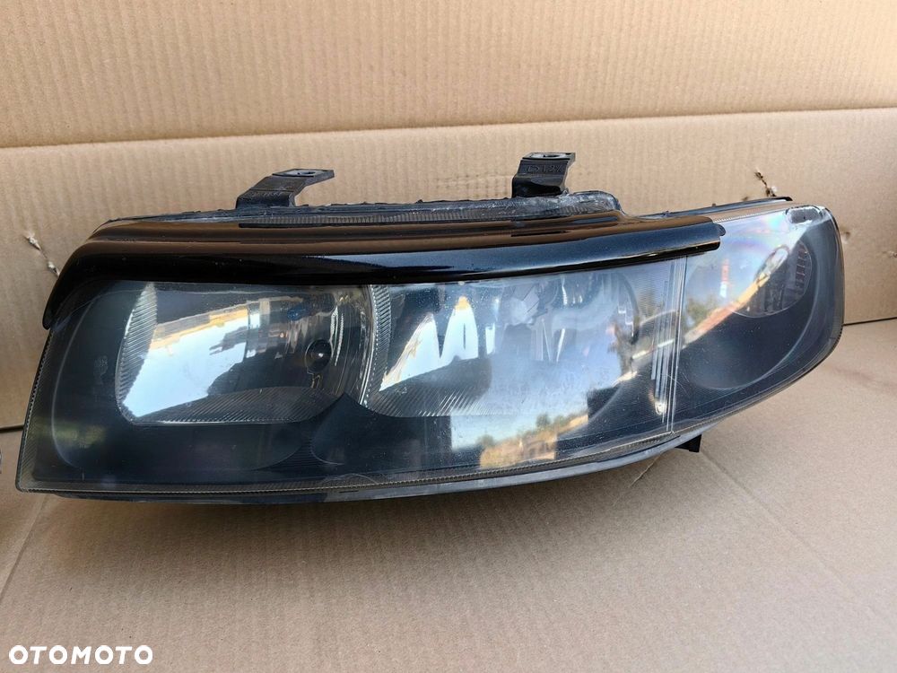 Lampy lampa przód przednie prawa lewa SEAT Leon I Toledo II VALEO komplet - 5