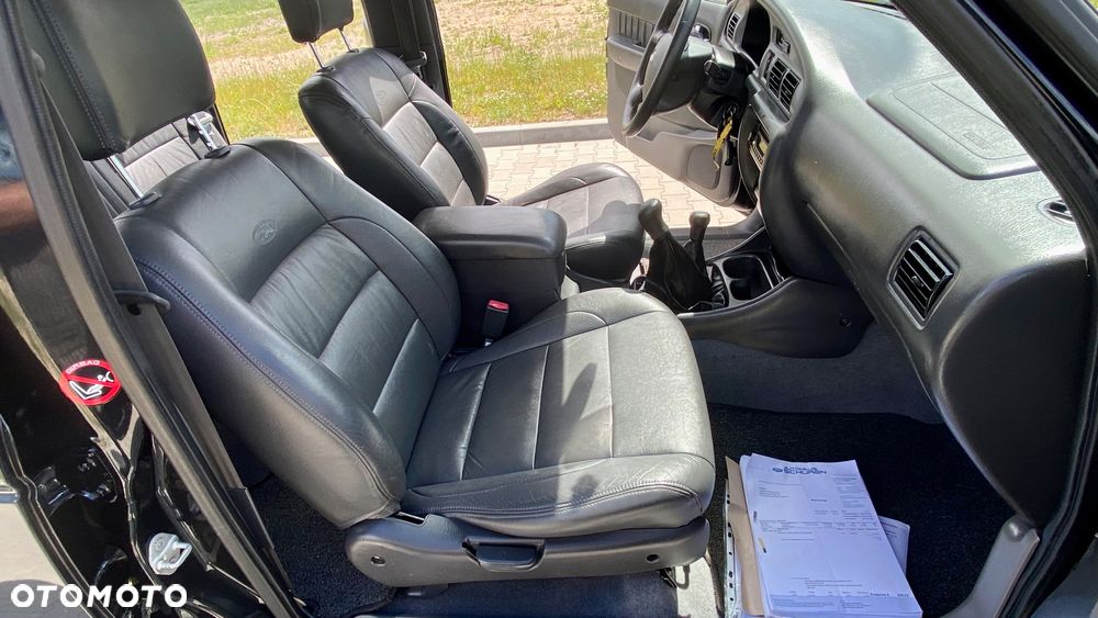 Ford Ranger XLT - 33