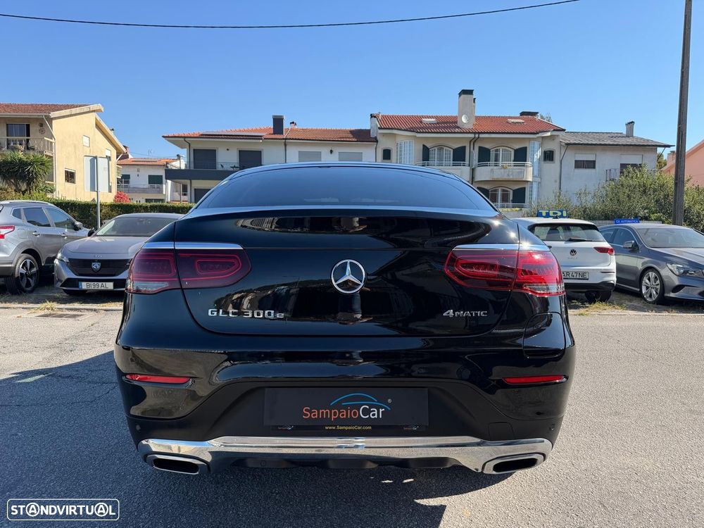 Mercedes-Benz GLC 300 e Coupé 4Matic - 13