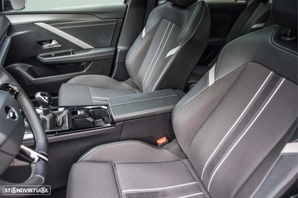 Opel Astra Sports Tourer 1.2 T Hybrid GS eDCT - 36