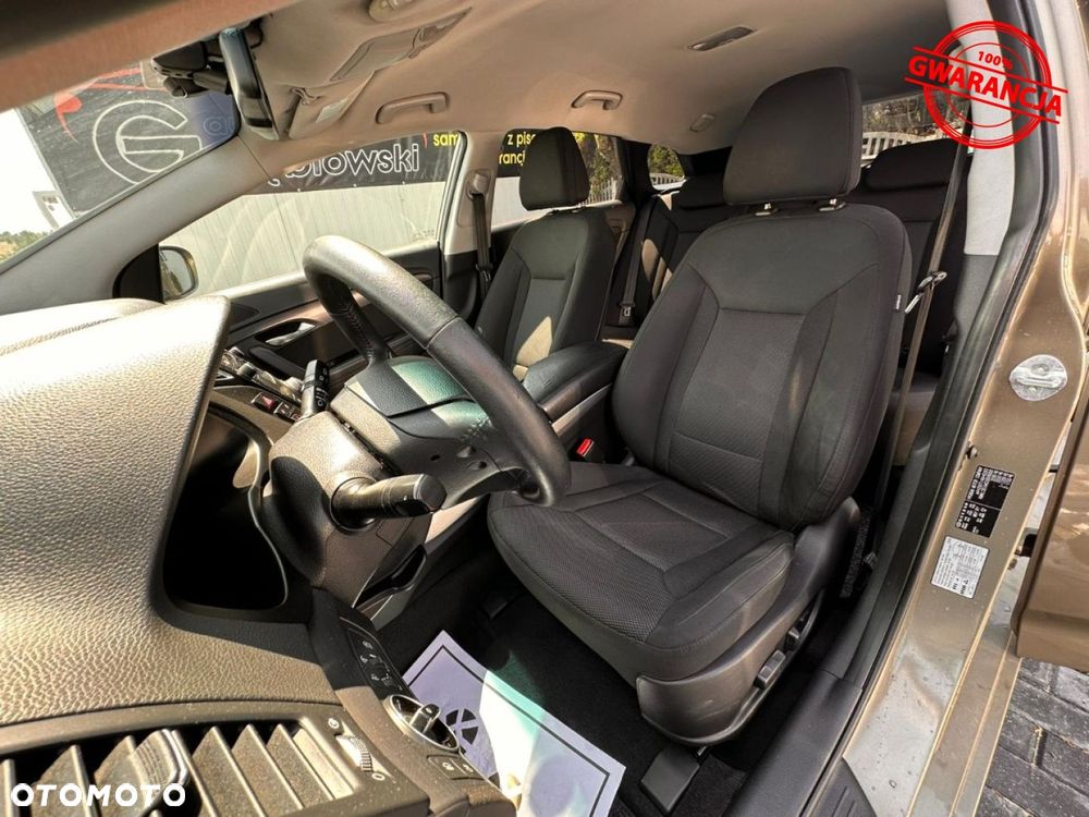 Hyundai i40 Kombi blue 1.6 Family+ - 20